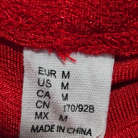 Red Batwing Knot Front Dress – Size M - Picture 5 of 7